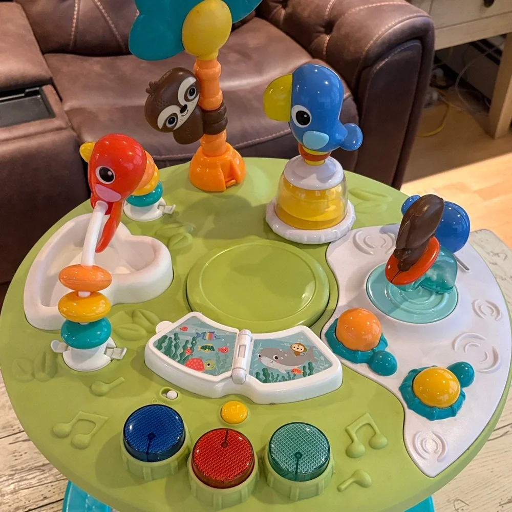 Bright Starts Discovery Toddler Activity Table - Picture 11 of 13